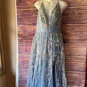 Elegant Blue Lace Halter Dress